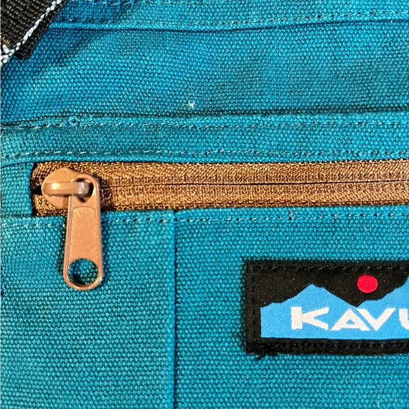 💚Kavu Keepalong Crossbody Bag - Picture 8 of 13